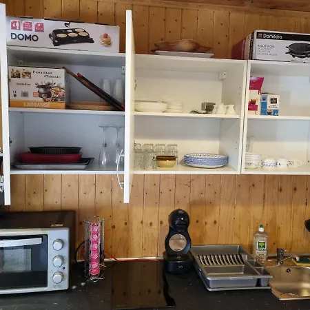 4 Couchages Dans Un Confort Apartament *